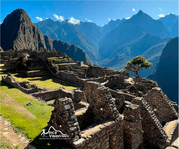 Machu Picchu Full